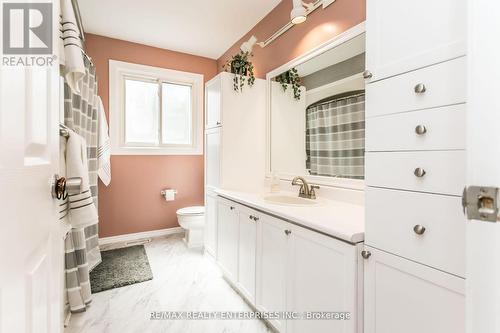 6969 Pamplona Mews, Mississauga, ON - Indoor Photo Showing Bathroom