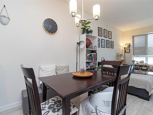 445-2871 Jacklin Rd, Langford, BC - Indoor Photo Showing Dining Room