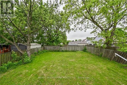 160 East 16Th Street, Hamilton, ON - Outdoor With Backyard