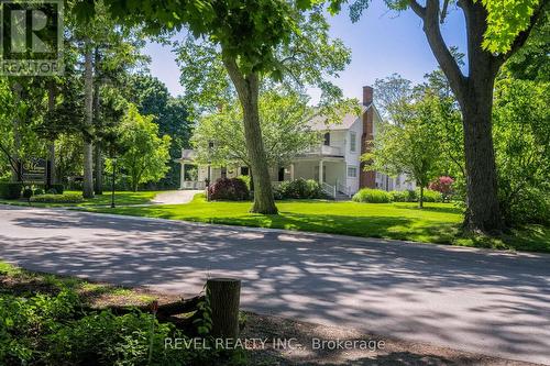 415 Regent Street, Niagara-On-The-Lake, ON - Outdoor