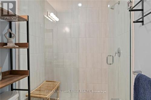 61 Southshore Crescent, Hamilton, ON - Indoor Photo Showing Bathroom