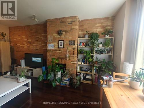 130 Shuter Street, Toronto (Moss Park), ON - Indoor Photo Showing Other Room