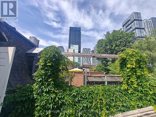 130 Shuter Street, Toronto (Moss Park), ON - Outdoor