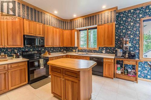 159 Mount Zion Rd, Bruce Mines, ON - Indoor Photo Showing Kitchen With Double Sink