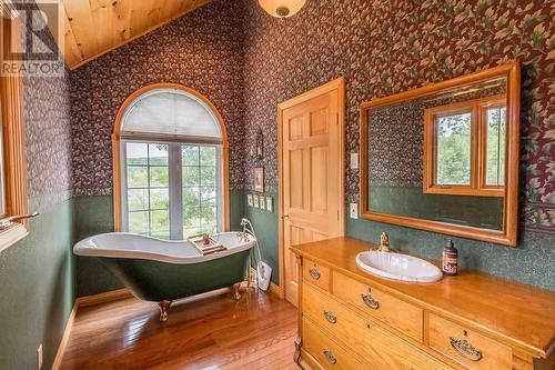 159 Mount Zion Rd, Bruce Mines, ON - Indoor Photo Showing Bathroom