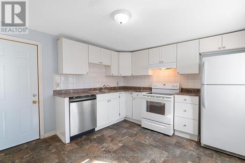 409 Bleecker Avenue, Belleville, ON - Indoor Photo Showing Kitchen