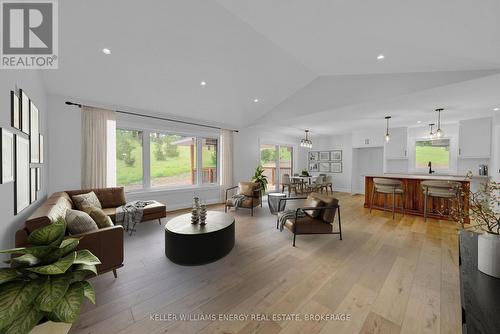 125 Potter Road, Quinte West, ON - Indoor Photo Showing Living Room