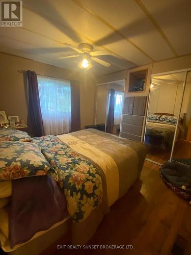 303 - 1802 County Rd 121, Kawartha Lakes, ON - Indoor Photo Showing Bedroom
