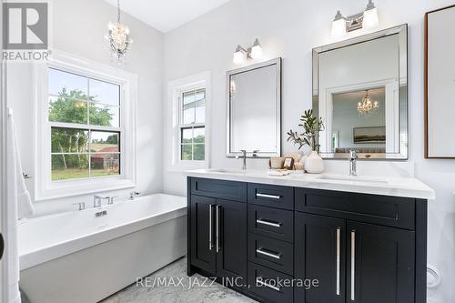 6601 Jamieson Road, Port Hope, ON - Indoor Photo Showing Bathroom