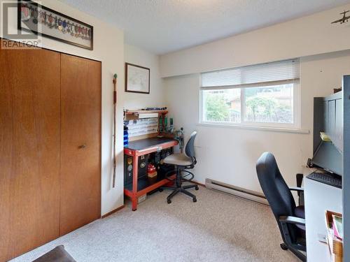 3638 Manitoba Ave, Powell River, BC - Indoor Photo Showing Office