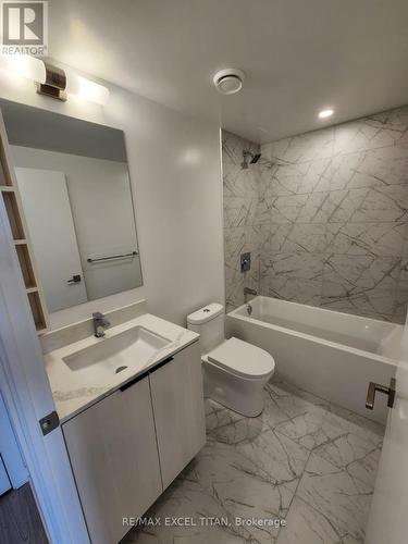 3609 - 82 Dalhousie Street, Toronto, ON - Indoor Photo Showing Bathroom