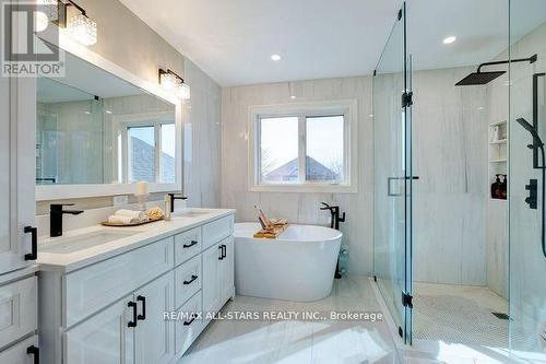 65 Jacob Way, Whitchurch-Stouffville, ON - Indoor Photo Showing Bathroom