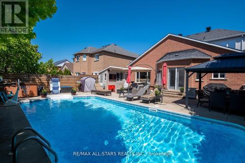 65 Jacob Way, Whitchurch-Stouffville, ON - Outdoor With In Ground Pool With Backyard