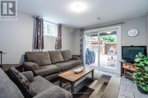 351 Galloway Boulevard, Midland, ON - Indoor Photo Showing Living Room