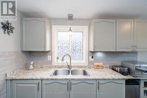 351 Galloway Boulevard, Midland, ON - Indoor Photo Showing Kitchen With Double Sink With Upgraded Kitchen