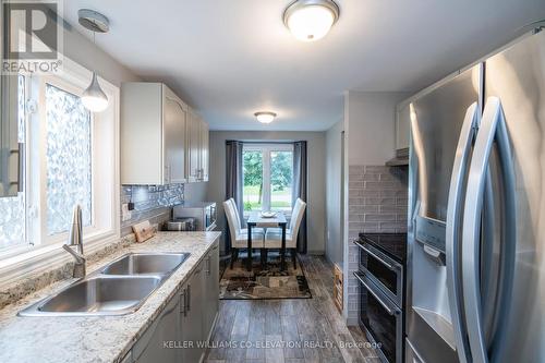 351 Galloway Boulevard, Midland, ON - Indoor Photo Showing Kitchen With Double Sink