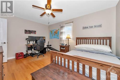 1736 Caminiti Crescent, Orleans, ON - Indoor Photo Showing Bedroom