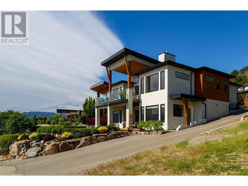 2822 Ourtoland Road, West Kelowna, BC - Outdoor