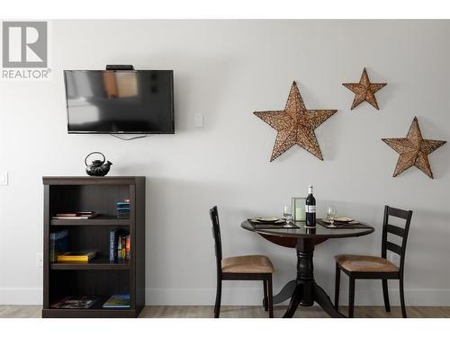 2822 Ourtoland Road, West Kelowna, BC - Indoor Photo Showing Dining Room