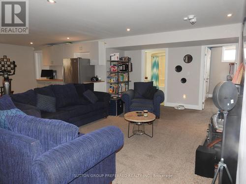 51 William Street, Tillsonburg, ON - Indoor Photo Showing Living Room