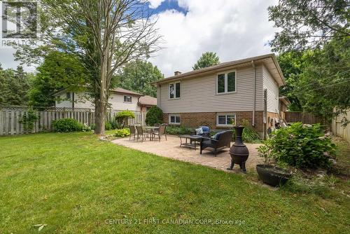 1453 Kostis Avenue, London, ON - Outdoor