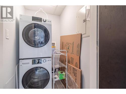 2040 Springfield Road Unit# 608, Kelowna, BC - Indoor Photo Showing Laundry Room