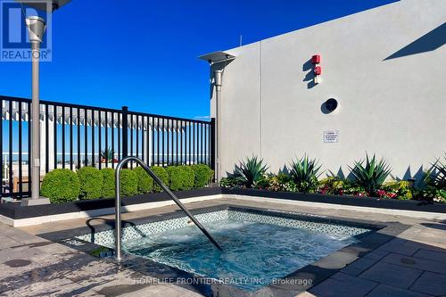 201 - 3018 Yonge Street, Toronto, ON - Outdoor With In Ground Pool