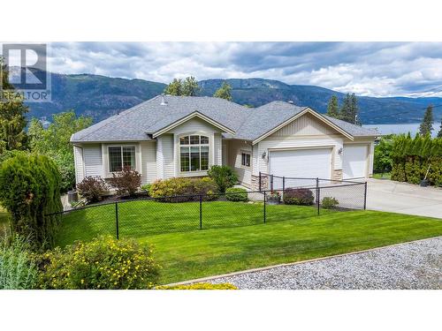 11150 Maddock Avenue, Lake Country, BC - Outdoor With Facade