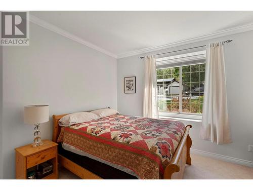 11150 Maddock Avenue, Lake Country, BC - Indoor Photo Showing Bedroom