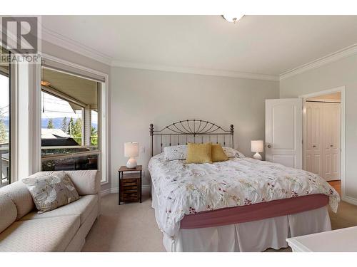 11150 Maddock Avenue, Lake Country, BC - Indoor Photo Showing Bedroom