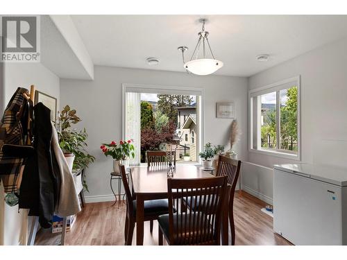 11150 Maddock Avenue, Lake Country, BC - Indoor Photo Showing Dining Room