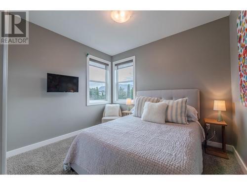 596 Braid Street, Penticton, BC - Indoor Photo Showing Bedroom