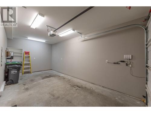 596 Braid Street, Penticton, BC - Indoor Photo Showing Garage