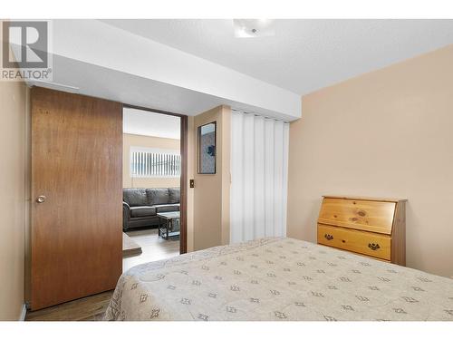 3641 Weston Road, Kelowna, BC - Indoor Photo Showing Bedroom