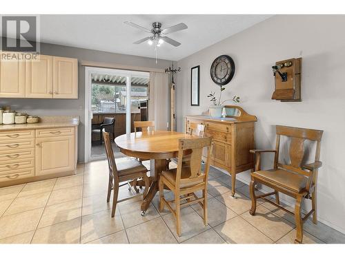 3641 Weston Road, Kelowna, BC - Indoor Photo Showing Dining Room