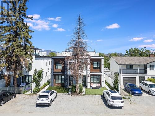 800 Morrison Avenue Unit# 3, Kelowna, BC - Outdoor With Facade