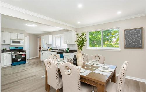 578 Trafford Crescent, Oakville, ON - Indoor Photo Showing Dining Room