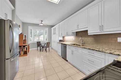 77 Boca Drive, Mount Hope, ON - Indoor Photo Showing Kitchen With Double Sink