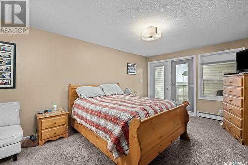 406 2781 Woodbridge Drive, Prince Albert, SK - Indoor Photo Showing Bedroom
