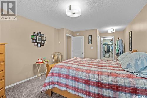 406 2781 Woodbridge Drive, Prince Albert, SK - Indoor Photo Showing Bedroom