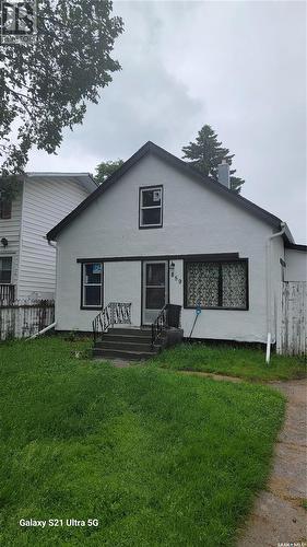 859 Argyle Street, Regina, SK - Outdoor