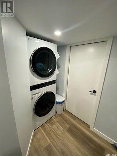 1120 L Avenue N, Saskatoon, SK - Indoor Photo Showing Laundry Room