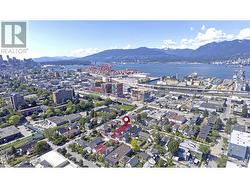 1114 E PENDER STREET  Vancouver, BC V6A 1W5