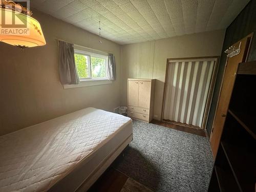 510 Kokanee  Avenue, Nelson, BC - Indoor Photo Showing Bedroom