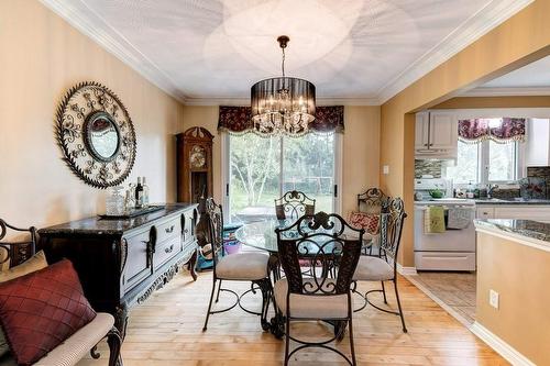 214 Carluke Road E, Ancaster, ON - Indoor Photo Showing Dining Room