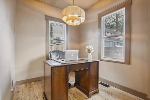 381 Maplewood Avenue, Crystal Beach, ON - Indoor Photo Showing Office