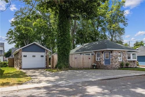 381 Maplewood Avenue, Crystal Beach, ON - Outdoor