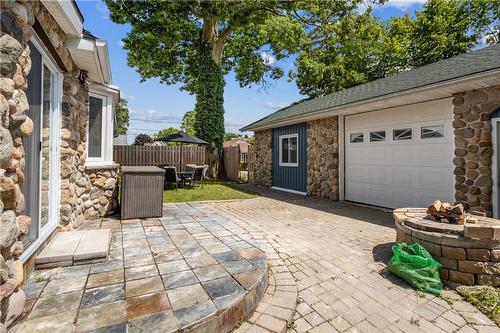 381 Maplewood Avenue, Crystal Beach, ON - Outdoor With Exterior