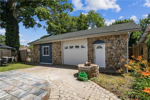 381 Maplewood Avenue, Crystal Beach, ON - Outdoor