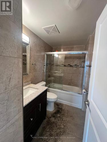 4805 - 60 Absolute Avenue, Mississauga, ON - Indoor Photo Showing Bathroom